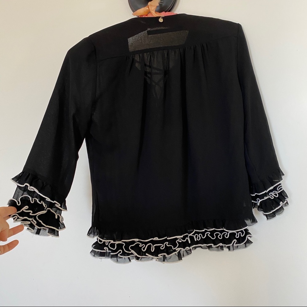 Annarita N Romantic Black And White Frilly Blouse View 4